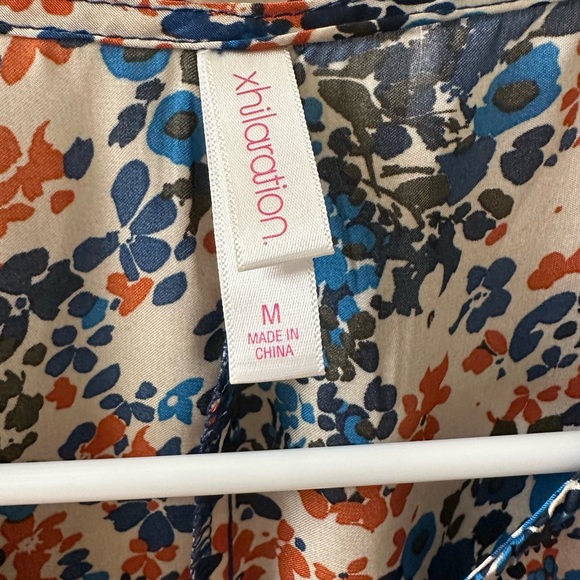 Xhilaration Multicolor Floral Top - Picture 2 of 3